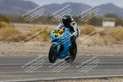 media/Jan-20-2024-CVMA (Sat) [[ddb8bc1f3d]]/Race 10 Amateur Supersport Middleweight/
